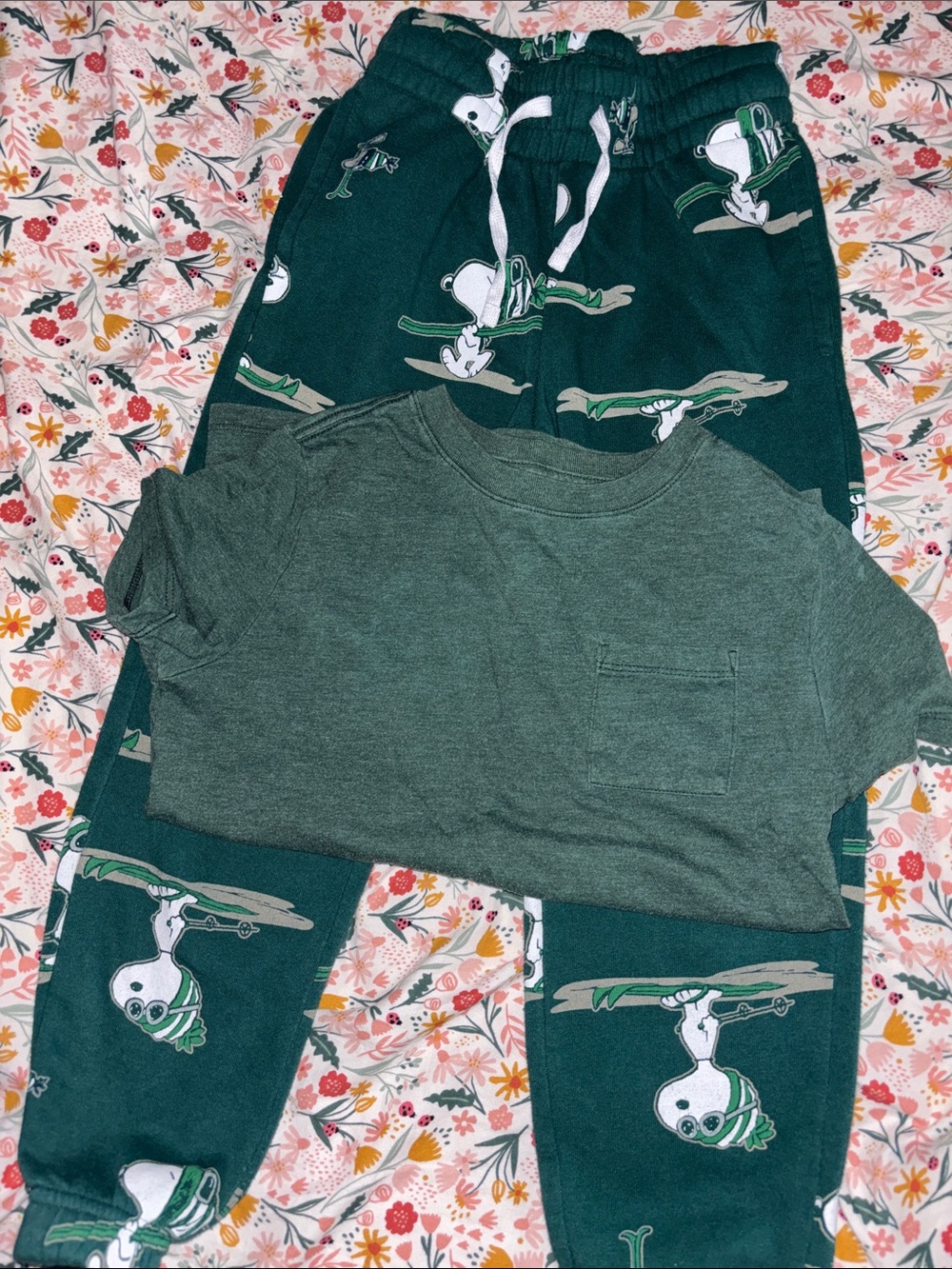 Peanuts Green Snoopy Kids Pajama Set